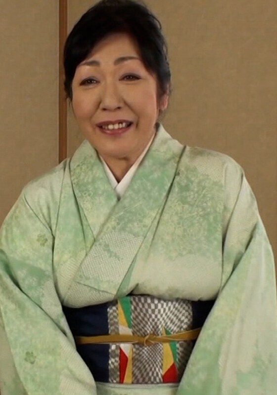 ふくよかな和服熟女！初めてのAV出演もあの人なら出てたよね！？みたいなノリで問題なしとあっけらかんとカメラの前で痴態を晒す本気のSEX！ アイキャッチ画像 【無料毎日av-tube】